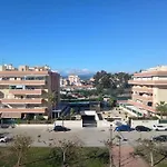 Appartement Urbanizacion Bahia, Mezquitilla, Al Lado De La Playa, El Horario De La Piscina Varia Segun Fechas *