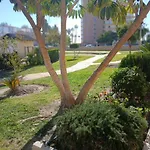 Appartement Urbanizacion Bahia, Mezquitilla, Al Lado De La Playa, El Horario De La Piscina Varia Segun Fechas