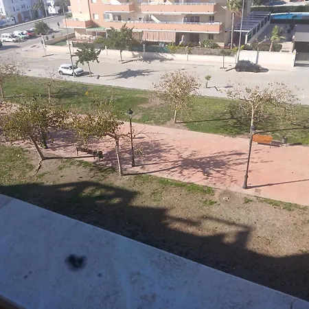 Urbanizacion Bahia, Mezquitilla, Al Lado De La Playa, El Horario De La Piscina Varia Segun Fechas *