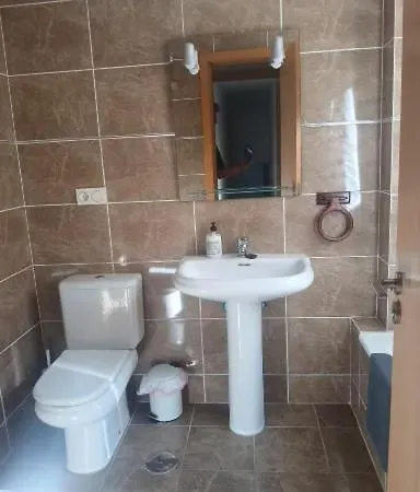 Urbanizacion Bahia, Mezquitilla, Al Lado De La Playa Мескитилья