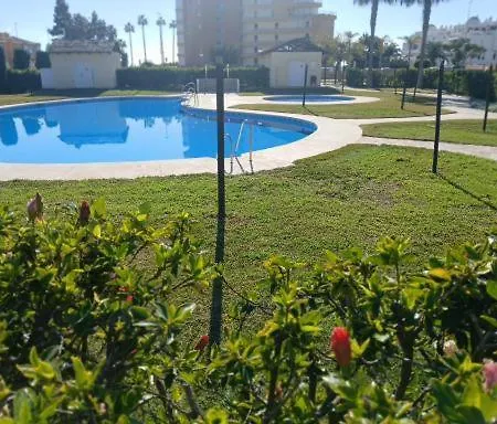Urbanizacion Bahia, Mezquitilla, Al Lado De La Playa *