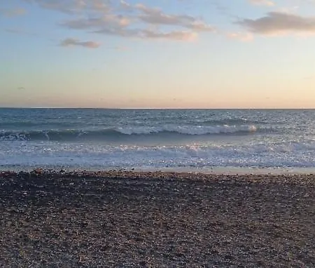 Urbanizacion Bahia, Mezquitilla, Al Lado De La Playa Апартаменты *